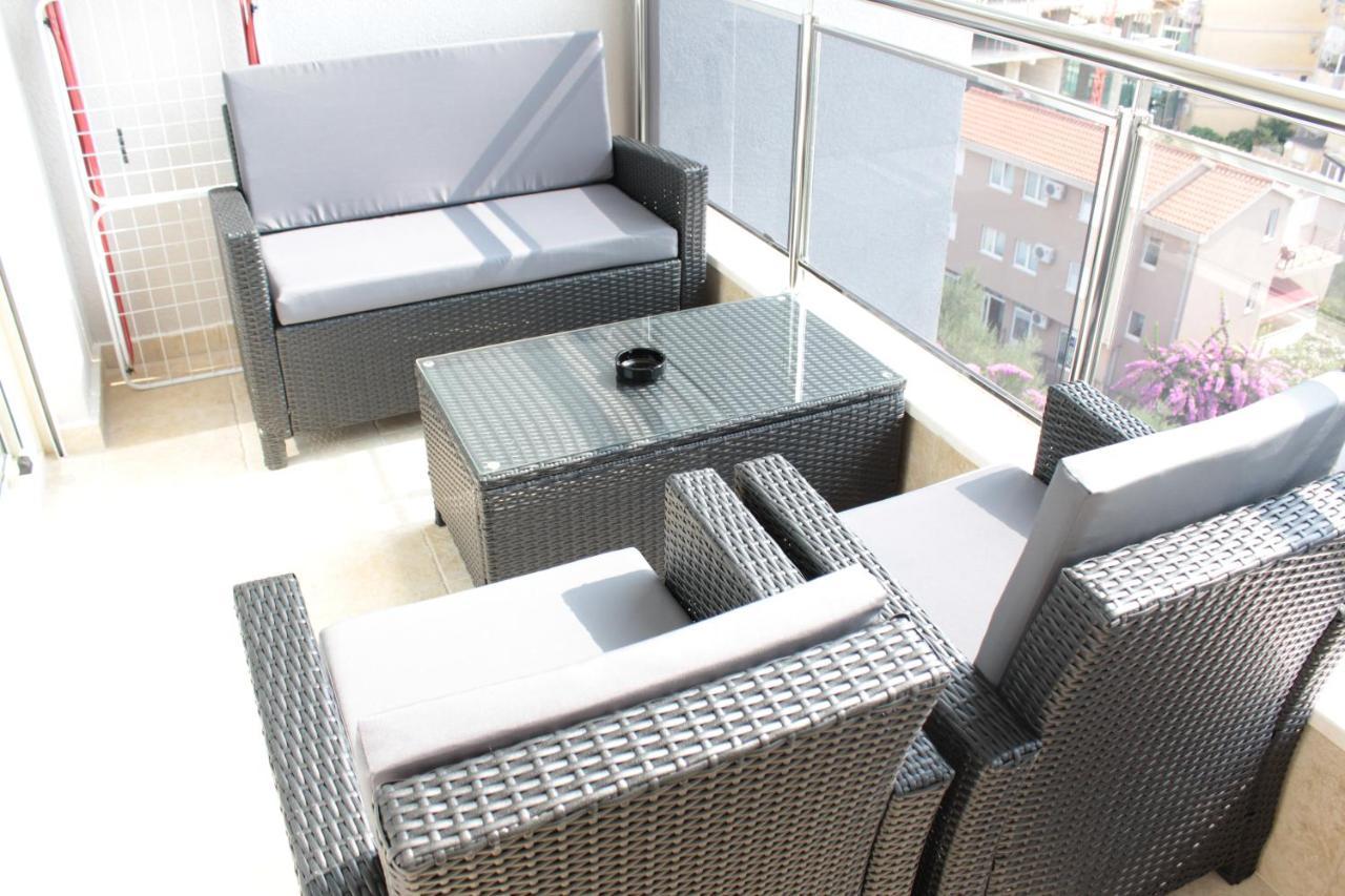 Olimp Lux Hotel Budva Exterior photo